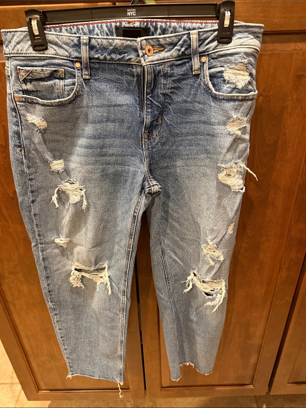 Light Wash Distressed Cropped Women's Jeans